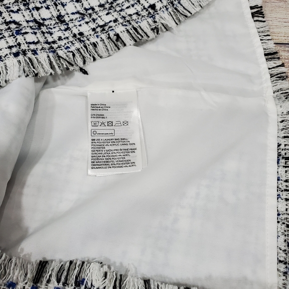 New without Tags! H&M blue/black/white Tweed Skirt - Picture 5 of 5